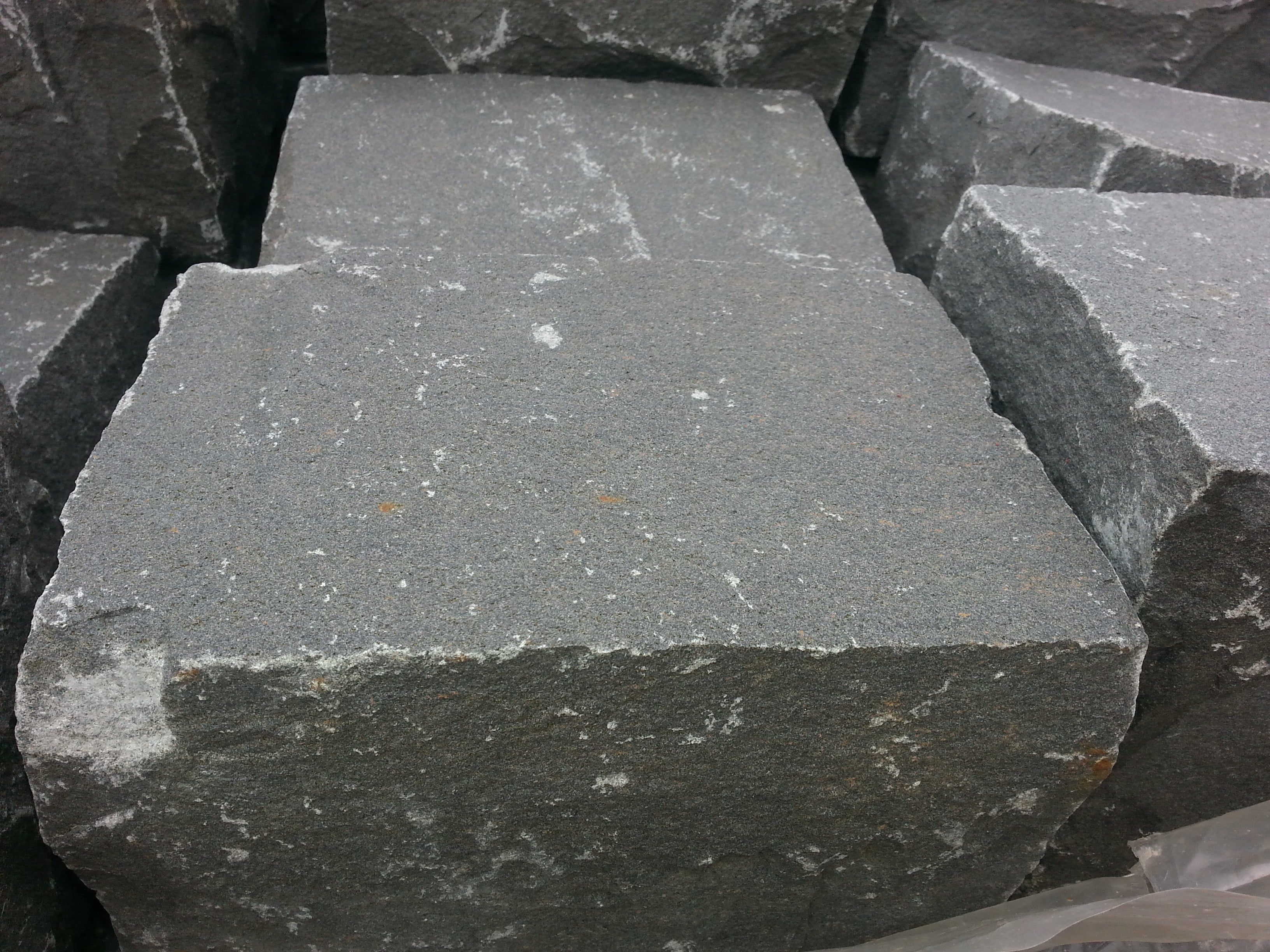 Basalt Kleinpflaster 8/11